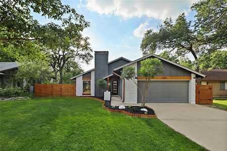 7206 Towering Oaks DR Austin, TX 78745