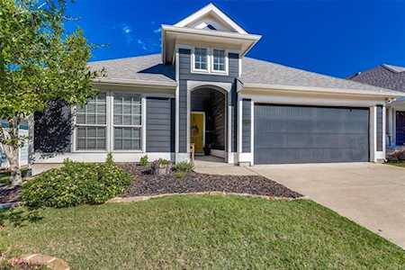 5021 Holliday Drive Fort Worth, TX 76244