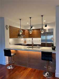 159 W Green St #304A Pasadena, CA 91105