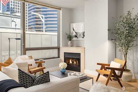 1000 1st Ave #2103 Seattle, WA 98104