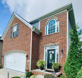 1045 Henderson Dr Lexington, KY 40515