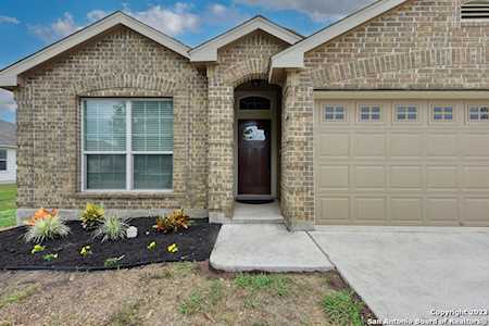317 Creekview Way New Braunfels, TX 78130
