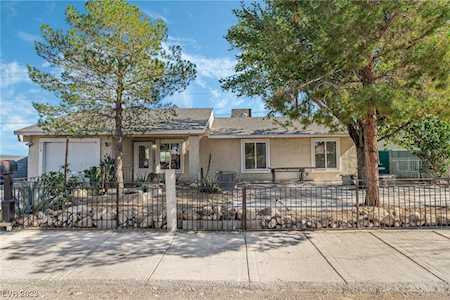 2114 Wondra Dr Las Vegas, NV 89115