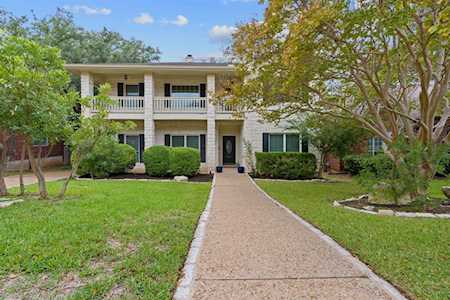3806 Latimer DR Austin, TX 78732