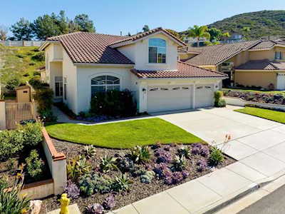3109 Jamacha View Drive El Cajon, CA 92019