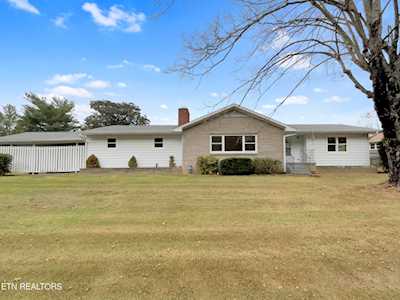 102 Emerson Circle Oak Ridge, TN 37830