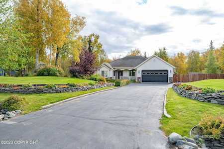 3983 E Serendipity Loop Wasilla, AK 99654