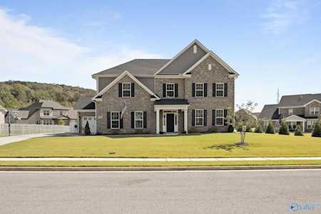 4517 Gresham Lane Owens Cross Roads, AL 35763