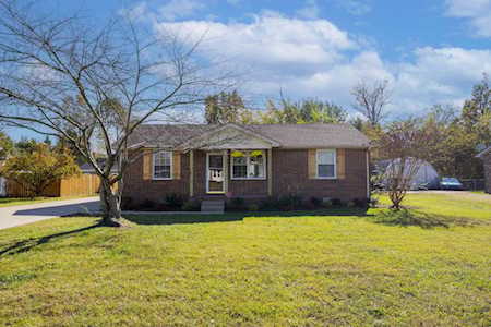 2342 Willow Drive Murfreesboro, TN 37127