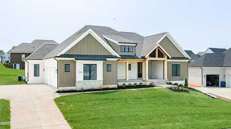 6104 Pierce Ct Crestwood, KY 40014