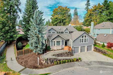 19603 109th Ct NE Bothell, WA 98011