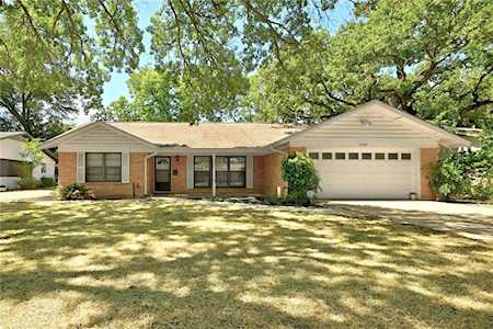 1709 Rogge LN Austin, TX 78723