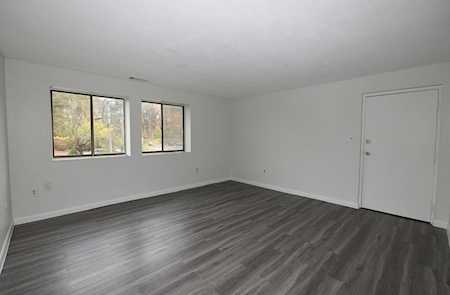 103 Colonel Bell Dr. #6 Brockton, MA 02301