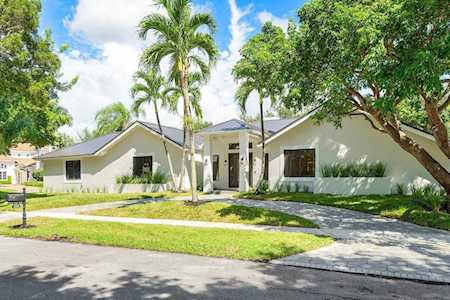 2299 NW 30th Road Boca Raton, FL 33431