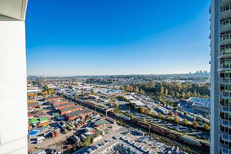 2311 Beta Avenue #2402 Burnaby, BC V5C 0M1
