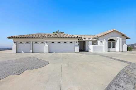 2801 El Camino Verde Jamul, CA 91935