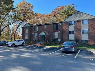 123 English Village Rd #304 Manchester, NH 03102