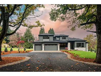 5604 NW 193rd Ridgefield, WA 98642