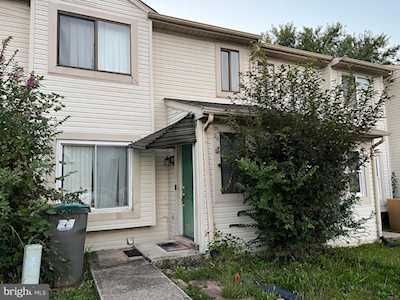26 Aidone Dr New Castle, DE 19720