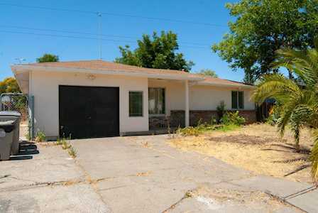 1957 Middleberry Road Sacramento, CA 95815