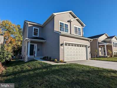 4504 Rehbaum Ave Halethorpe, MD 21227