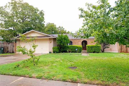 10906 Rustic Manor LN Austin, TX 78750