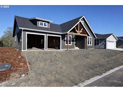 1130 SE Bugle AVE Warrenton, OR 97146