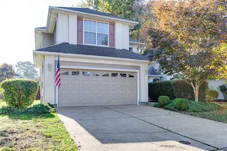 916 Drivers Ln Newport News, VA 23602