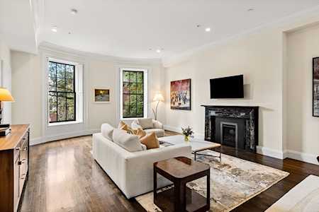 63 Mount Vernon Street #5 Boston, MA 02108