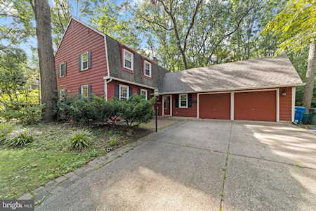 108 Weston Dr Cherry Hill, NJ 08003