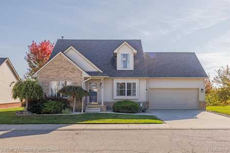 46722 Heather Ln Chesterfield, MI 48051