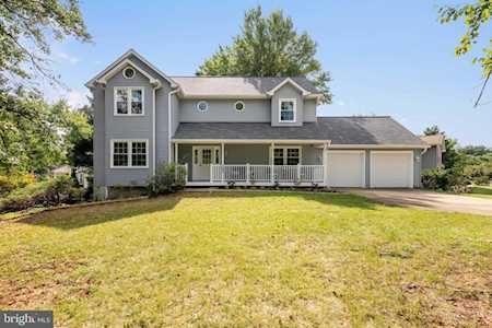 908 Ashburn St Herndon, VA 20170