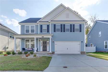 122 Farrand Dr Suffolk, VA 23434
