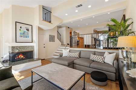 4 Stardust Irvine, CA 92603