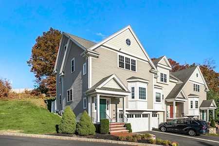 8 Murray Avenue #12 Burlington, MA 01803
