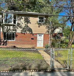 4401 Lyons St Temple Hills, MD 20748