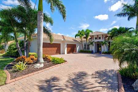1107 143rd St NE Bradenton, FL 34212