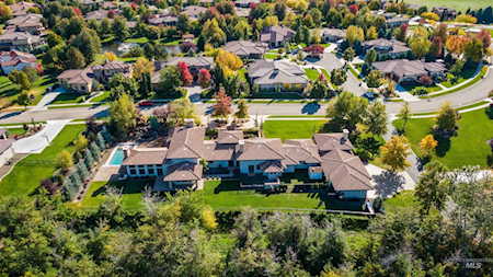 1887 N Moon Bello Way Eagle, ID 83616