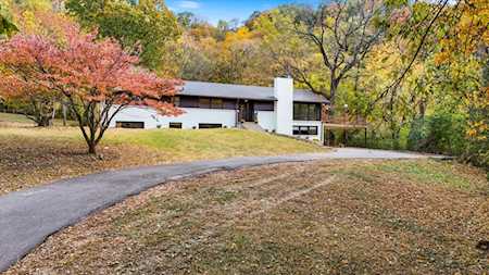 6720 Rodney Ct Nashville, TN 37205