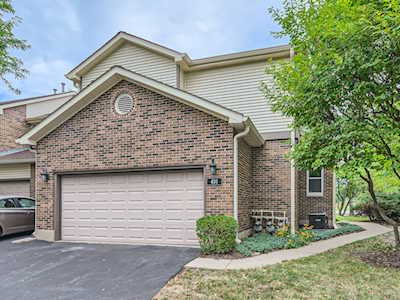 410 W Ivy Ln Arlington Heights, IL 60004