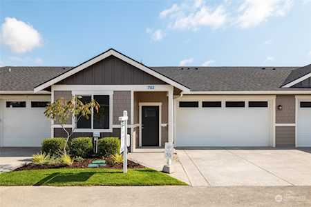 703 Parkland Loop Sedro Woolley, WA 98284