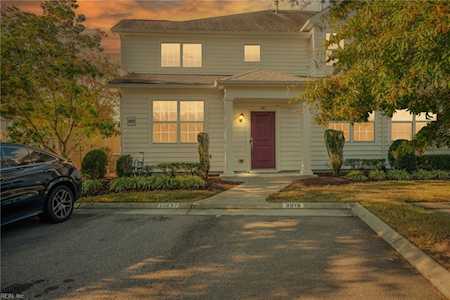 603 Lacy Oak Dr Chesapeake, VA 23320
