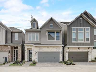 1212 Sloane Manor Trace Houston, TX 77043