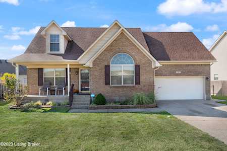 161 Crooked Oak Ct Shepherdsville, KY 40165