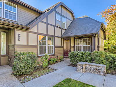 785 NE 73rd AVE Hillsboro, OR 97124