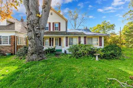 7374 West Rd Washington, MI 48094