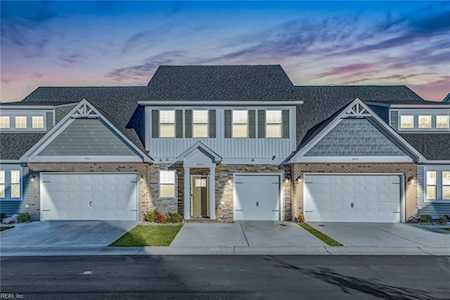 1813 Honey Milk Rd Chesapeake, VA 23323