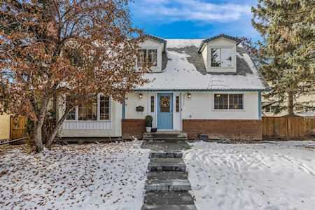 2011 Palisdale Rd SW Calgary, AB T2V3T7