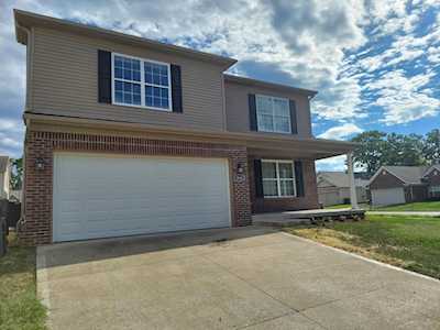 2848 Kearney Creek Ln Lexington, KY 40511