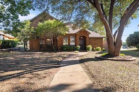 2511 Pepper Tree Circle McKinney, TX 75072